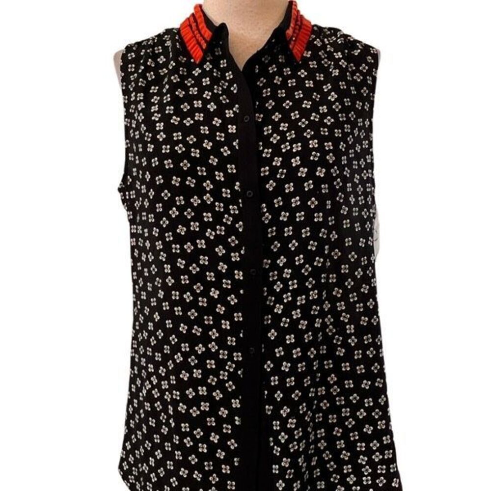 Elizabeth James Sleeveless Silk Button Up with Coral Embellished Collar Small